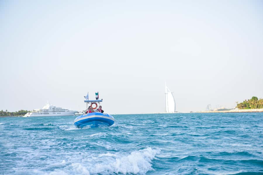 Dubai Marina : 1.5-Hour Atlantis Sightseeing Speedboat Tour - Choosing between morning, sunset, and night