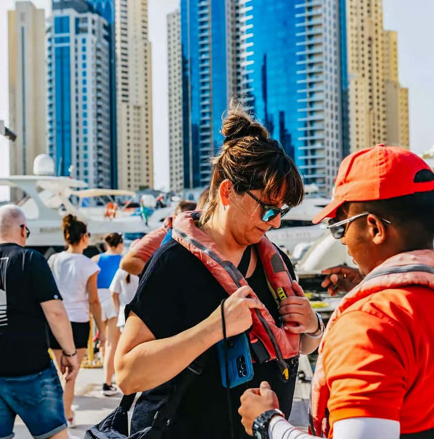 Dubai: Marina, Atlantis, Palm & Burj Al Arab Speedboat Tour - What the $25 price really buys you