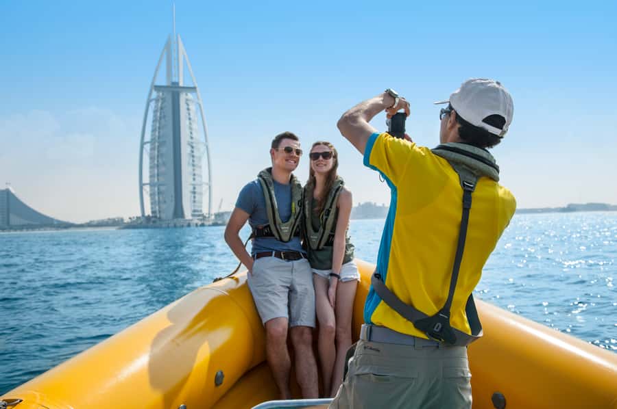 Dubai Marina: Guided Sightseeing Tour by Speedboat - Palm Jumeirah and the view of Atlantis
