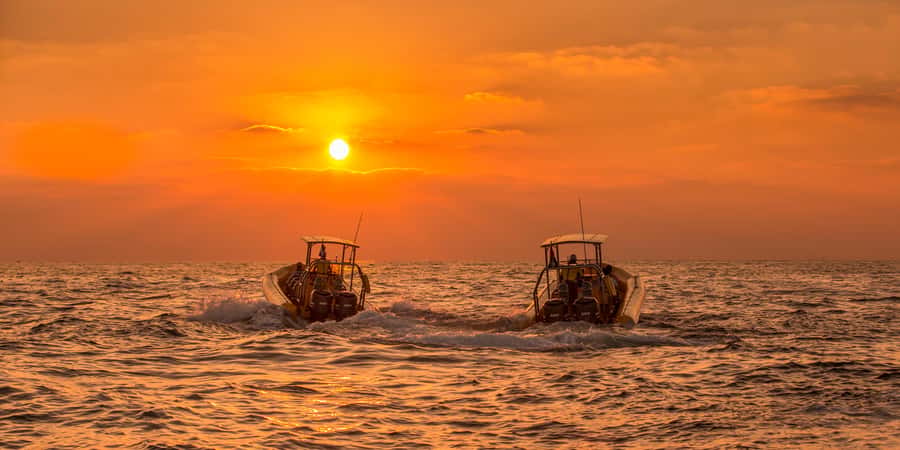 Dubai Marina: Guided Sightseeing Tour by Speedboat - Who should choose this tour?