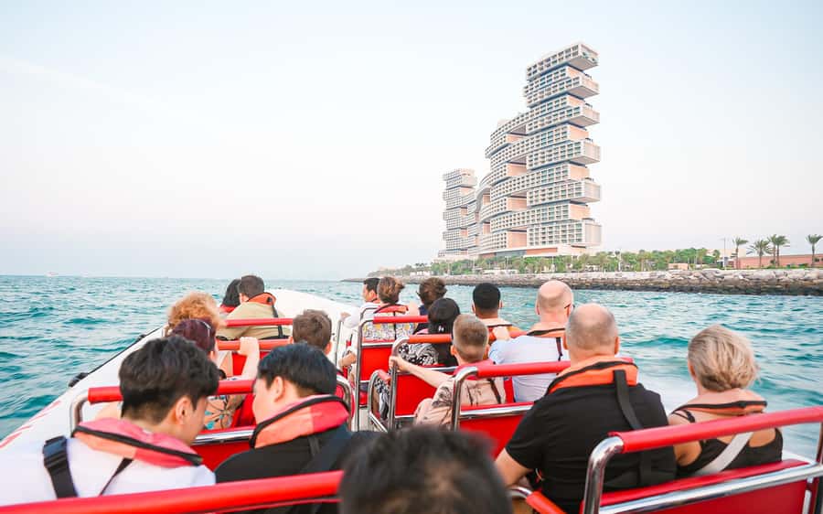 Dubai: Sightseeing Speedboat Tour with Live Tour Guide - How good is the high-speed section?