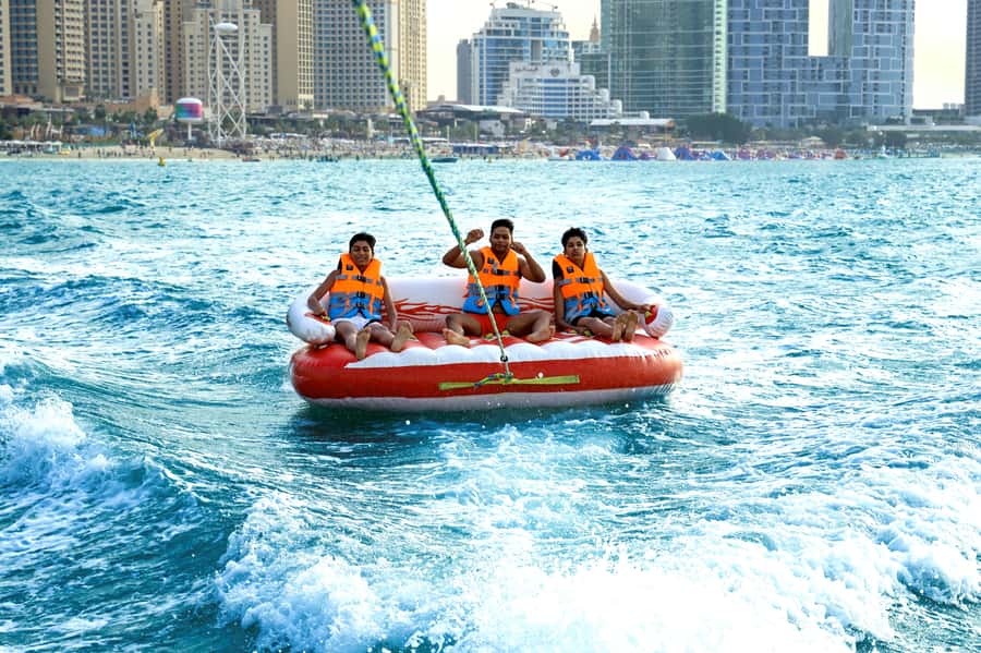 Dubai: Speedboat-Pulled Donut Ride Trip in JBR - Practical tips for a smoother outing