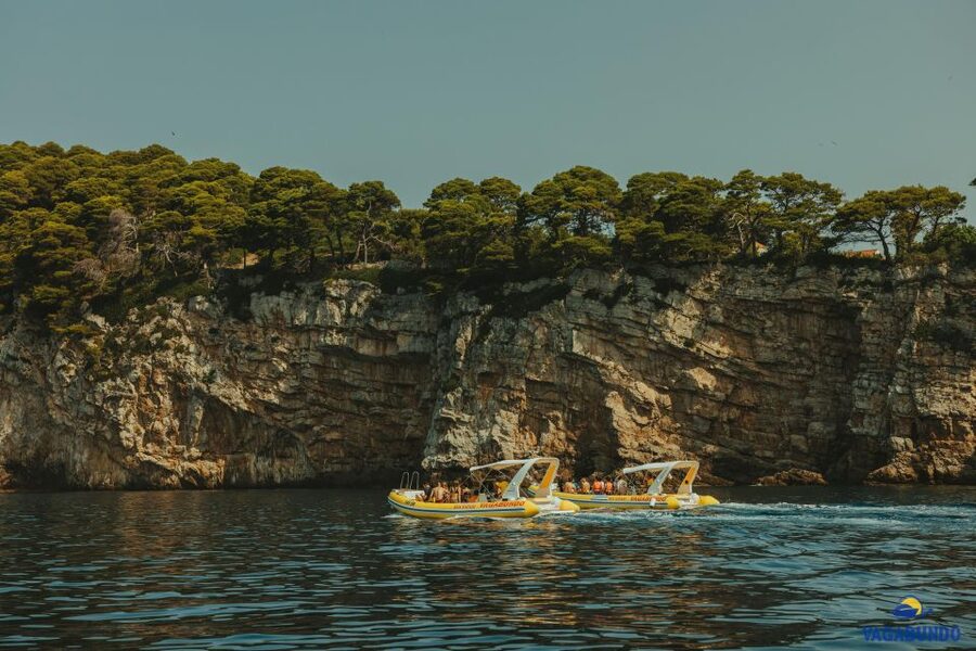 Dubrovnik: Blue Cave Afternoon Speedboat Tour with Drinks - Two relaxed hours at Sunj Beach