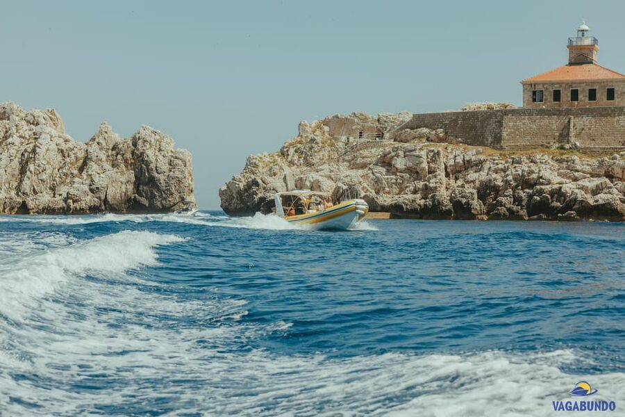 Dubrovnik: Blue Cave Afternoon Speedboat Tour with Drinks - Leaving the Old Town Harbor at Ribarnica Street