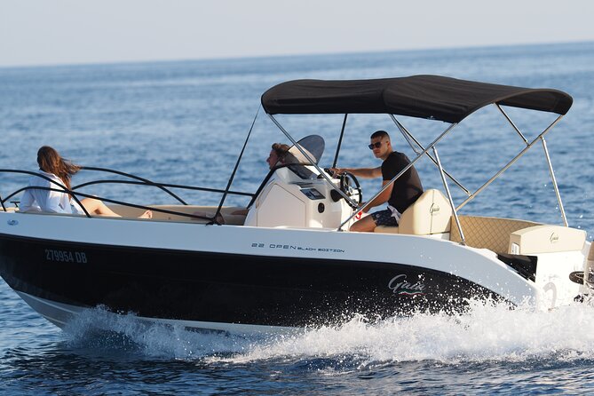 Dubrovnik:Blue cave and sandy beach Sunj with a private speedboat - Captain Ivan and the value of flexible planning