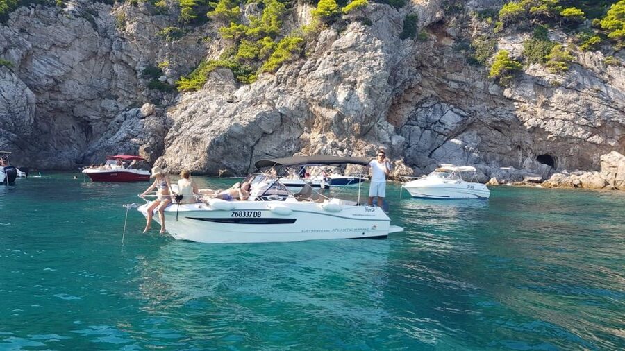 Dubrovnik: Elafiti Island Private Speedboat Tour - Who should book this four-hour trip?
