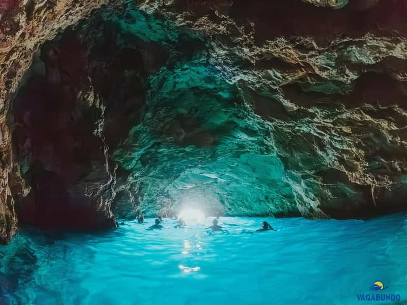 Dubrovnik: Morning Blue Cave speedboat tour with drinks - The last splash at Lokrum