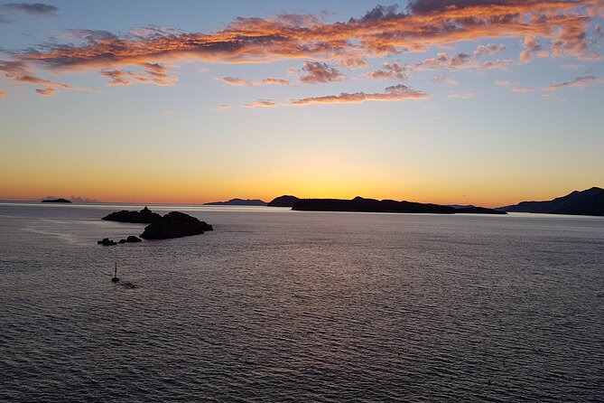 Dubrovnik Sunset Private Speed Boat Tour - Lokrum, Koločep, and the sunset bays