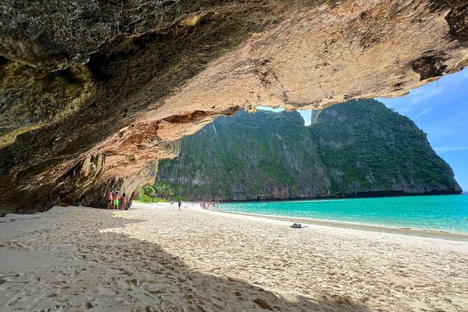 Early bird Phi Phi islands and 4 Islands by Speedboat Tour - What the price includes, and what it does not