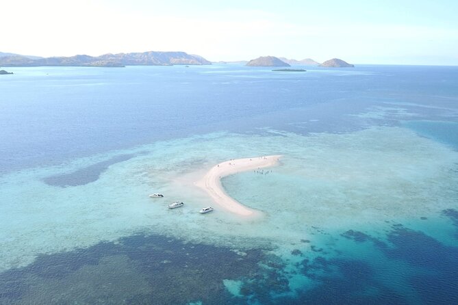 Early Bird Speedboat Group Tour : Explore Komodo Ahead of Crowds - Pink Beach: a short ride and an easy reset