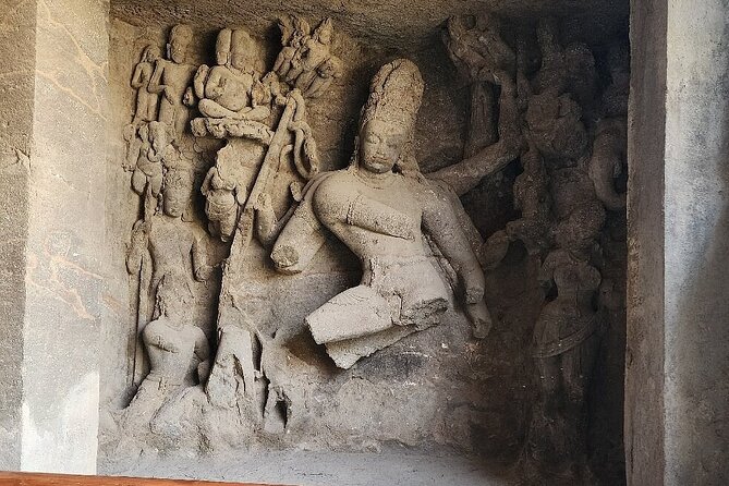 Elephanta Caves Tour by Private Speed Boat - Exploring the Elephanta Caves