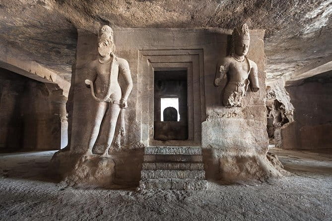 Elephanta Island Private Speedboat Tour from Mumbai - 6pax - Inside the Elephanta Caves