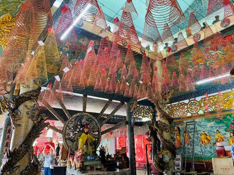 Enjoy Dragon Floating Temple Tour Vip & Premium Speed Boat - Who will enjoy this river escape?