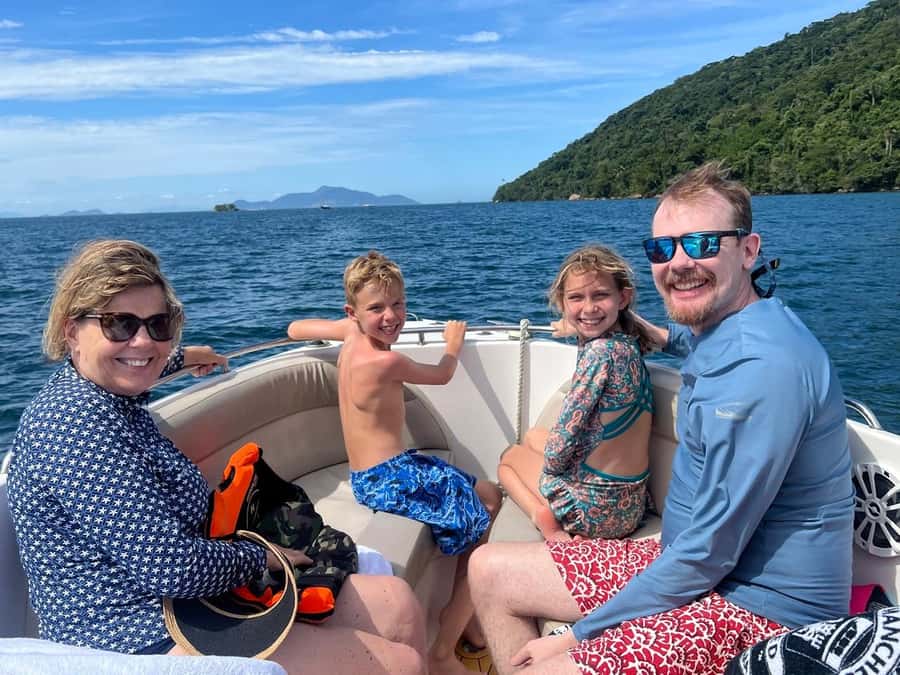 Experience Paradise Ilha Grande in a Speedboat Private - What the private speedboat changes
