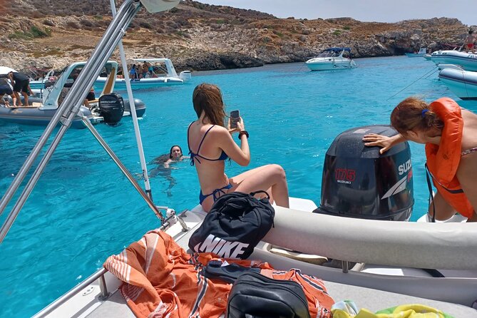 Favignana and Levanzo: Island tour by rib boat from Trapani - Cala Azzurra is made for snorkeling