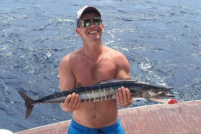 Fishing and Snorkelling by Speedboat Tour - Hurghada - Reef snorkelling with fish close by