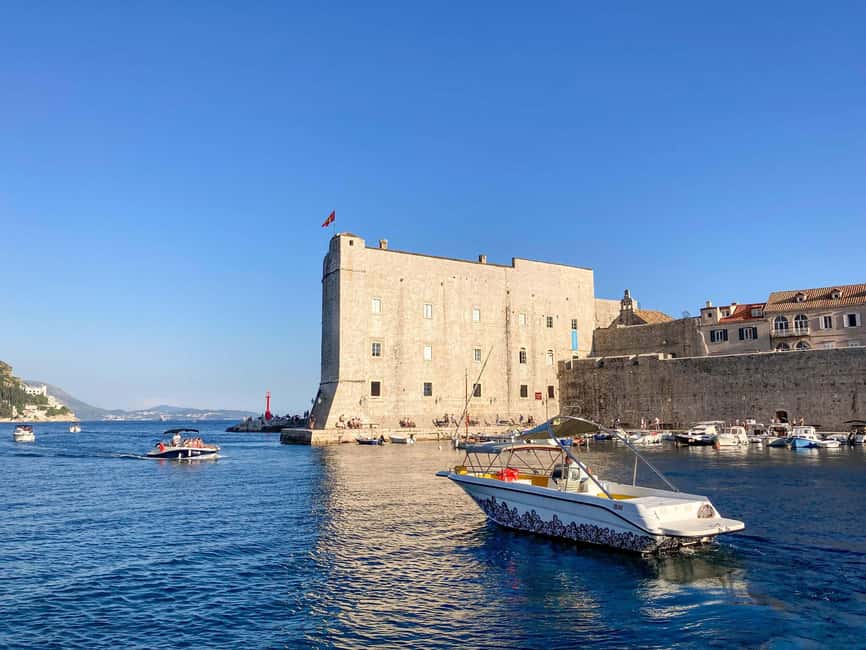 From Dubrovnik: Elaphiti Islands & Blue Cave Speedboat Tour - Drinks, music, and the mood on board
