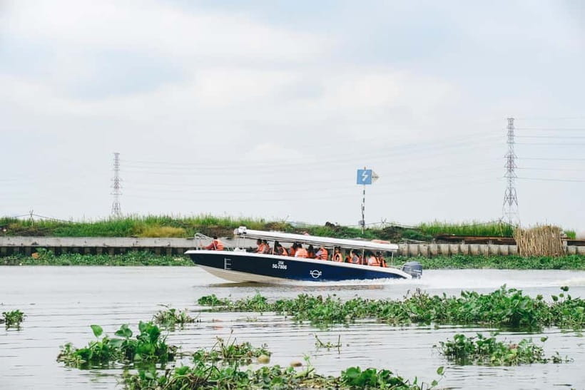 From HCM: Cu Chi Tunnels Half-Day Tour by Speedboat or Bus - Choosing between the 7:00 AM boat and the bus