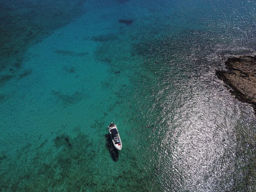 From Kissamos Port: Balos and Gramvousa Private RIB Cruise - Gramvousa Island and its hilltop fortress