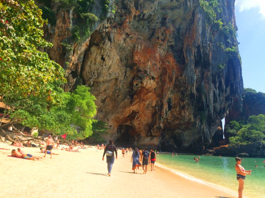 From Krabi: 4 Islands Snorkeling Tour by Speed Boat - Tup Island and the tide-made path