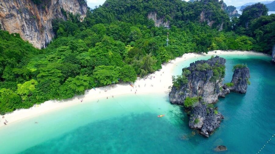 From Krabi: Hong Islands Day Trip by Speedboat with Lunch - Why this Hong Island trip is worth considering