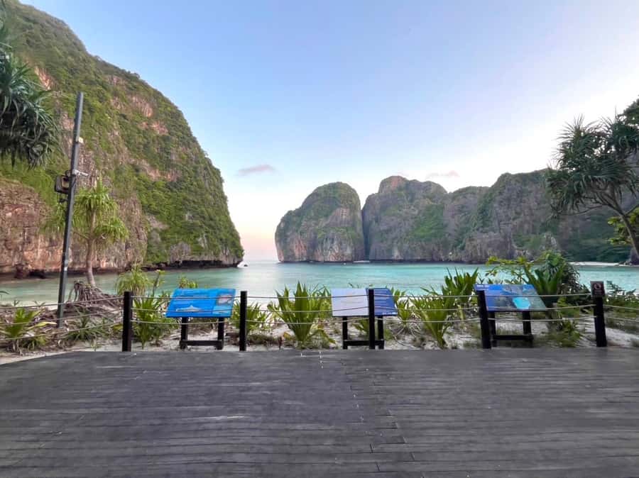 From Krabi: Phi Phi Early Bird & 4 Islands by Speedboat - Viking Cave and Monkey Bay from the boat