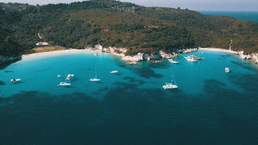 From Lefkimmi: Paxos, Antipaxos & Blue Caves Speedboat Tour - Who will enjoy this day most?