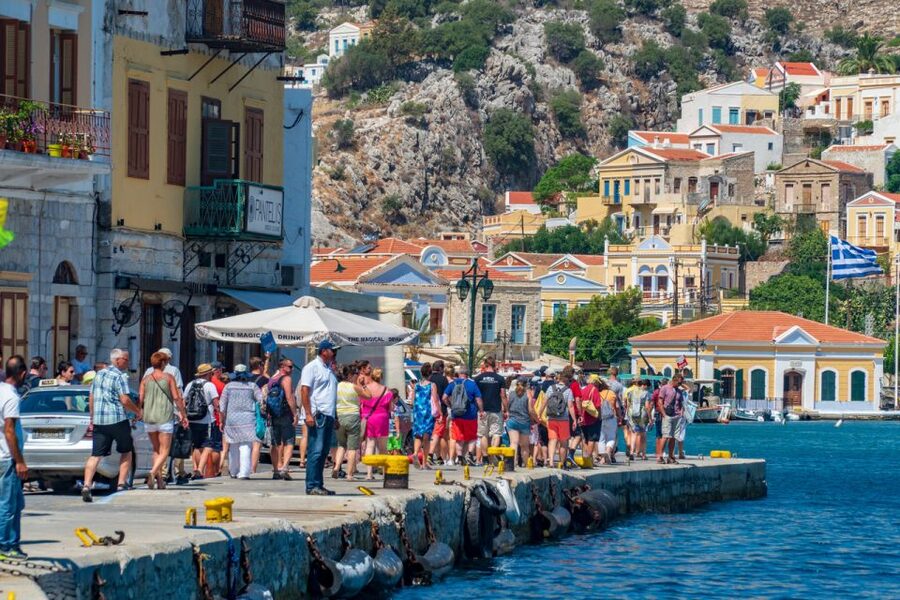 From Lindos: Rhodes Old Town and Speedboat Trip to Symi - Three hours in Rhodes Old Town, if the schedule behaves