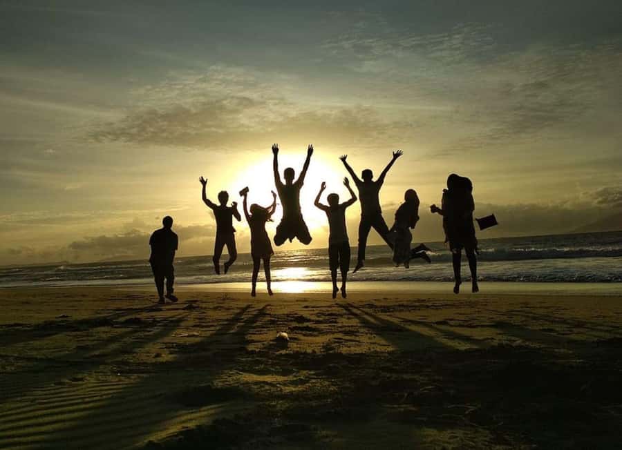 From Phi Phi Don:Sunset and Plankton Snorkeling by Speedboat - Key points to know before booking