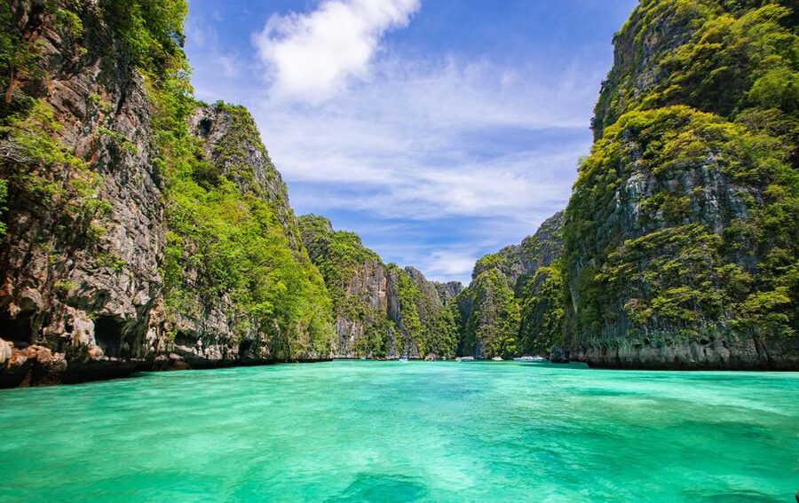 From Phi Phi: Sunrise Maya Bay, Pileh Lagoon Speedboat Tour - Who should choose this Phi Phi boat tour?