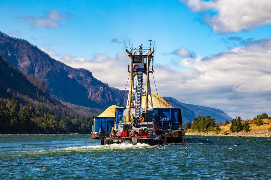 From Portland: Bigfoot Adventure 3.5-hour Jetboat Cruise - Who will enjoy this most