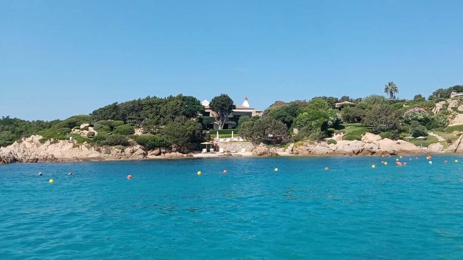 From Porto Rotondo: RIB tour of Porto Cervo's beaches - Mortorio, Soffi, and Le Camere by boat