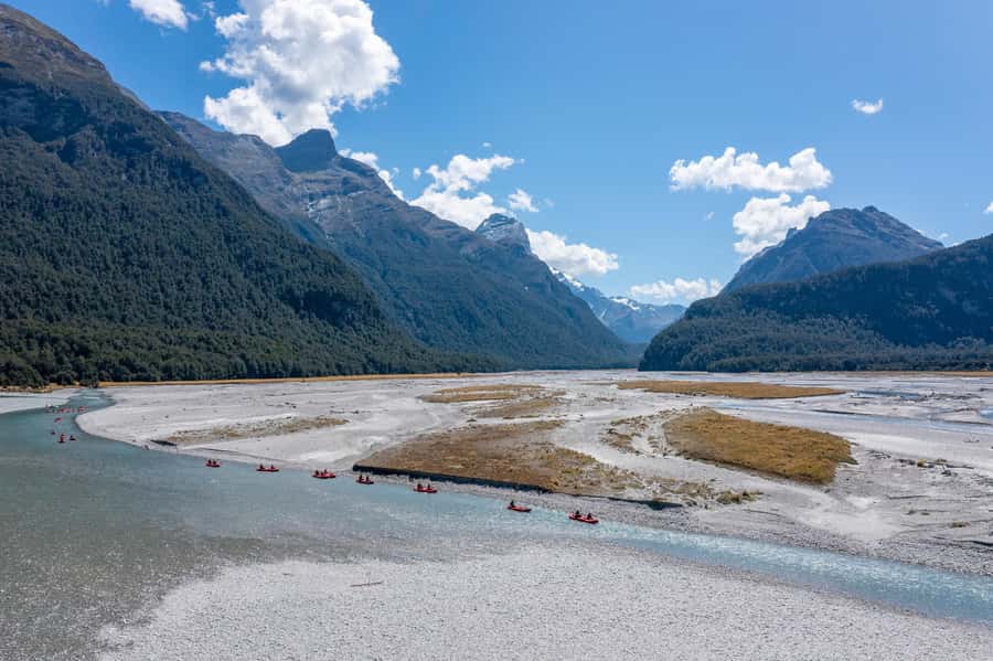 From Queenstown: Dart River Canoe & Jet Boat Day Trip - Queenstown to Glenorchy, a beautiful start before the action