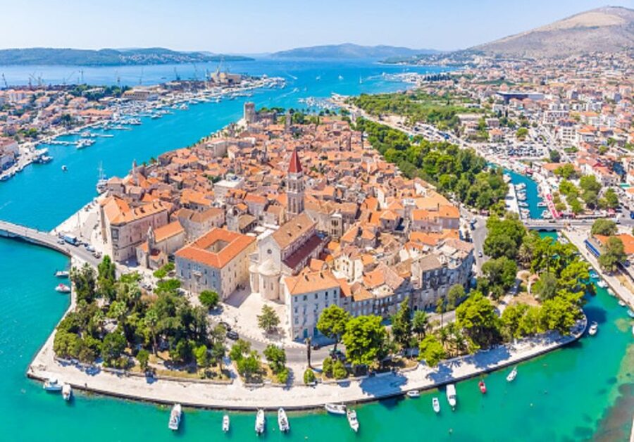 From Split: Blue Lagoon, Šolta, and Trogir Speedboat Tour - Key details before you book