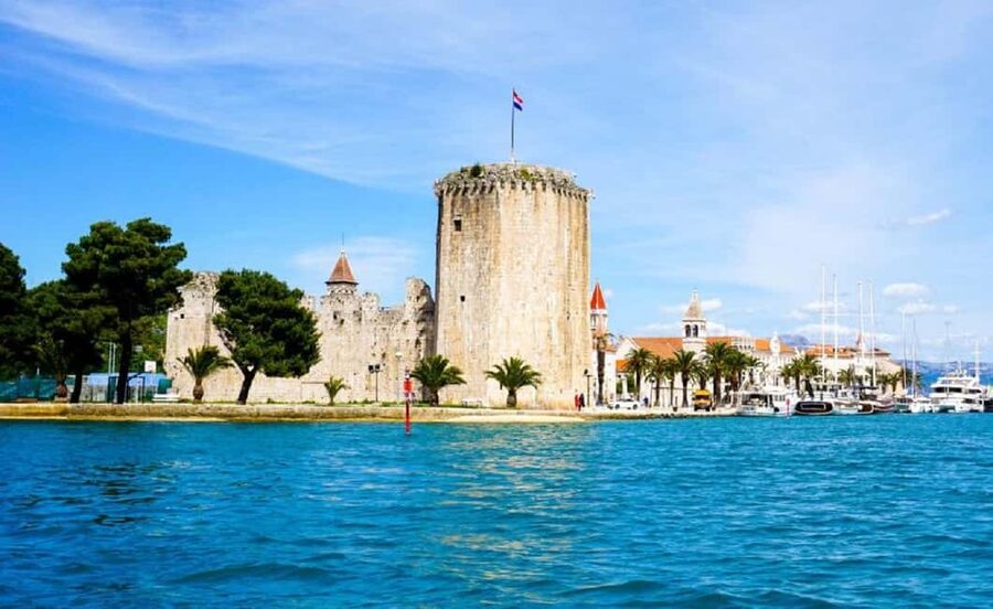 From Split: Blue Lagoon, Šolta, and Trogir Speedboat Tour - One hour among Trogir’s stone lanes