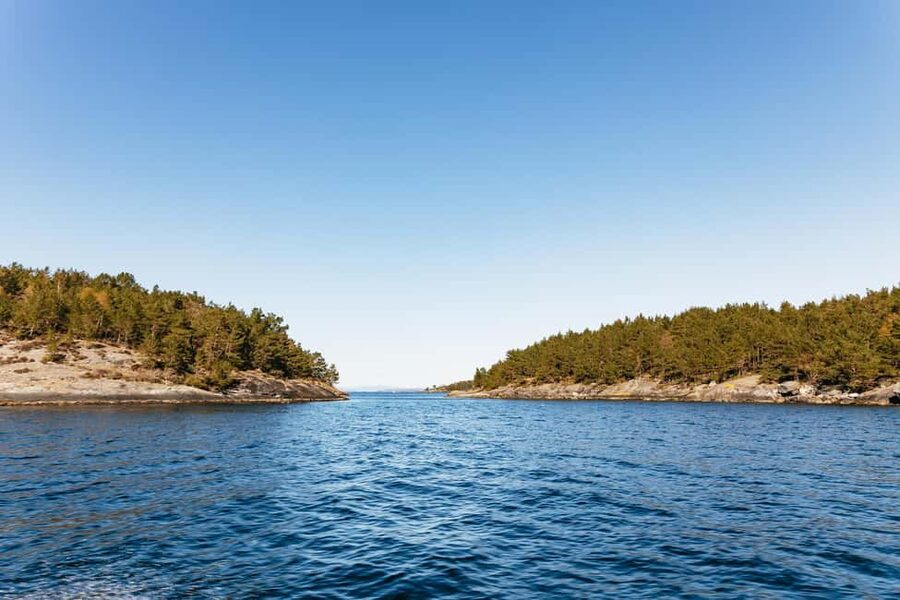 From Stavanger: Lysefjorden & Pulpit Rock RIB Boat Tour - Starting in Stavanger harbor