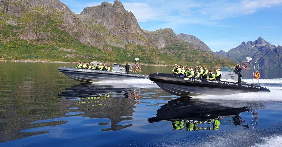 From Svolvaer: Trollfjorden Wildlife RIB Cruise - Skrova, beaches, and Lofoten’s working past