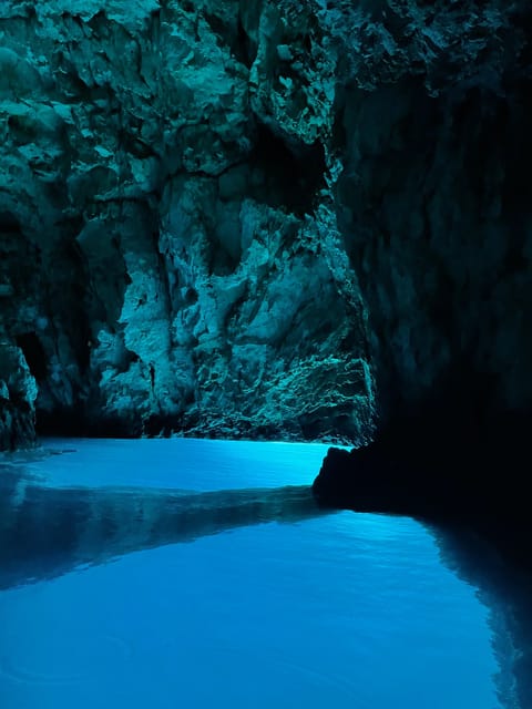 From Vis: Speedboat tour - Vis, Biševo & Blue Cave (private) - Why this private Vis boat tour works so well