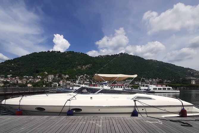 Full-Day Grand Tour, private speedboat at Lake Como - Villa del Balbianello and Lenno
