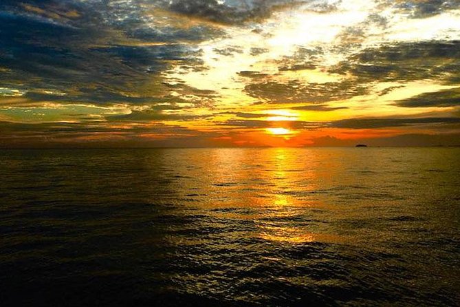 Full Day & Sunset Phi Phi Islands Tour From Phi Phi by Speedboat - Mosquito Island and Hin Klang for snorkeling