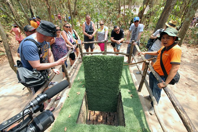 Full-Day Tour in the Cu Chi Tunnels with a Luxury Speed Boat - Crowds, Timing, and the Feel of the Site