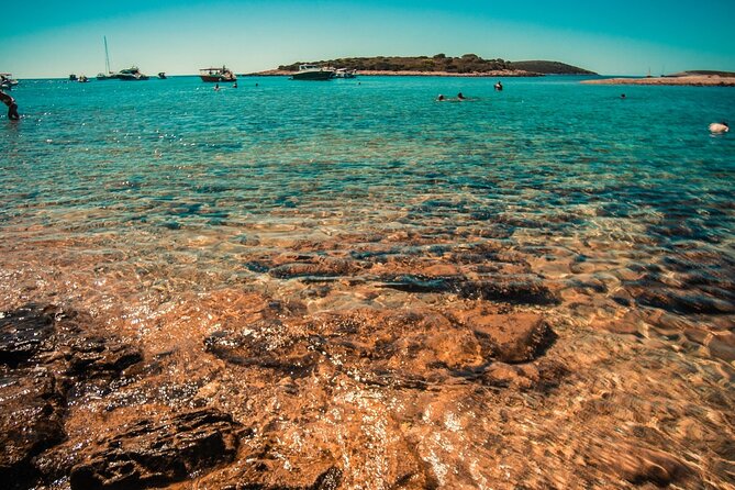 Fully customized private boat trip from Trogir and Split - Blue Lagoon and Krknjaši Bay