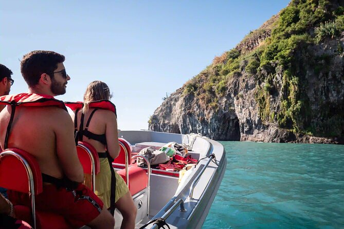 Funchal: Speedboat tour- SEE THE ISLAND AND LIFE AT SEA - Five things to know before booking
