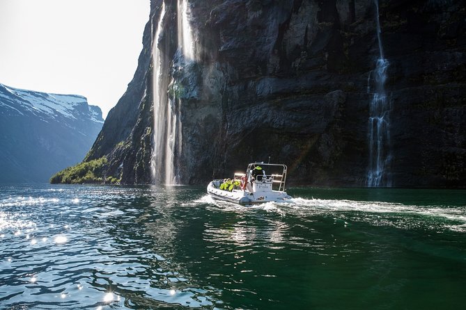 Geiranger: RIB Fjordsafari Geirangefjord - The First Burst of Speed