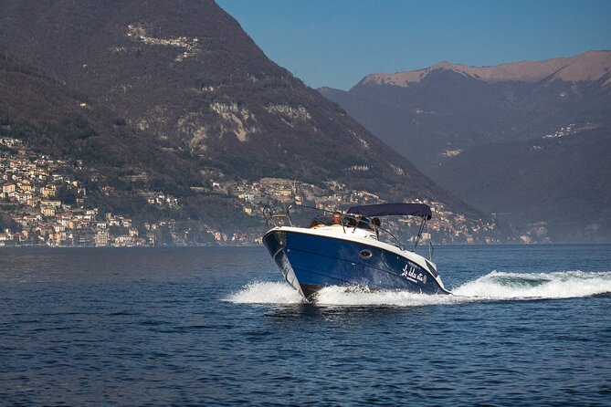Glamour tour (3 H) speed boat stop in Bellagio - Moltrasio, Carate Urio, and Laglio from the lake