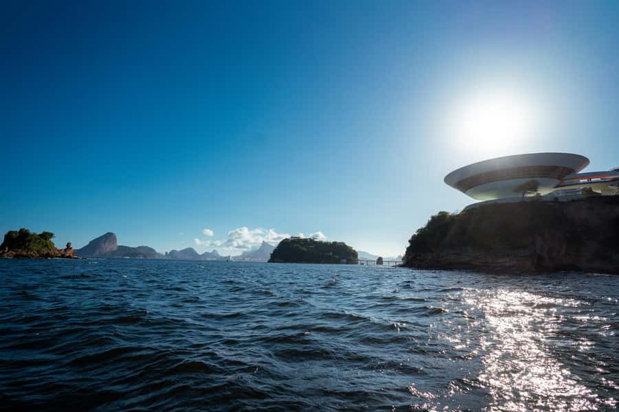 Glória: Sunset Speedboat Cruise with Drinks and Snacks - Who will enjoy this Rio boat trip most?