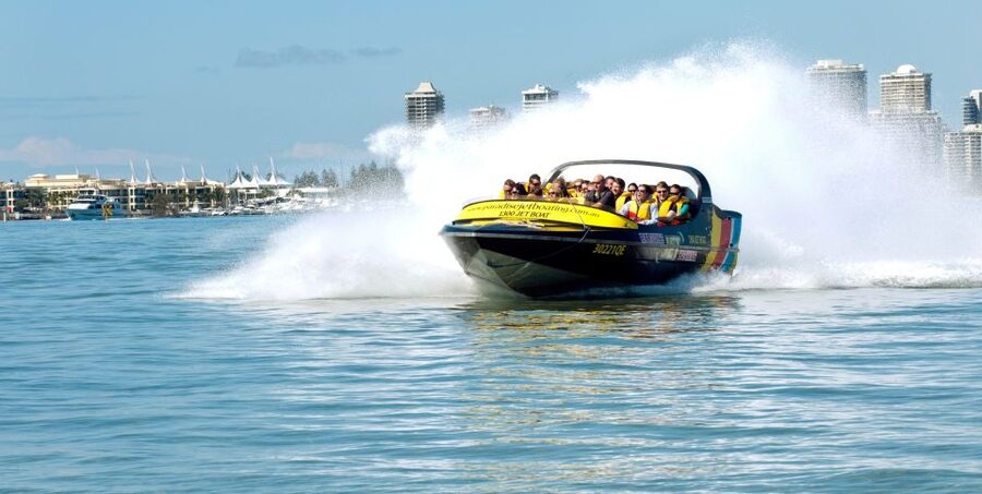 Gold Coast: 1-Hour Extreme Jet Boat Ride - Who will enjoy this most