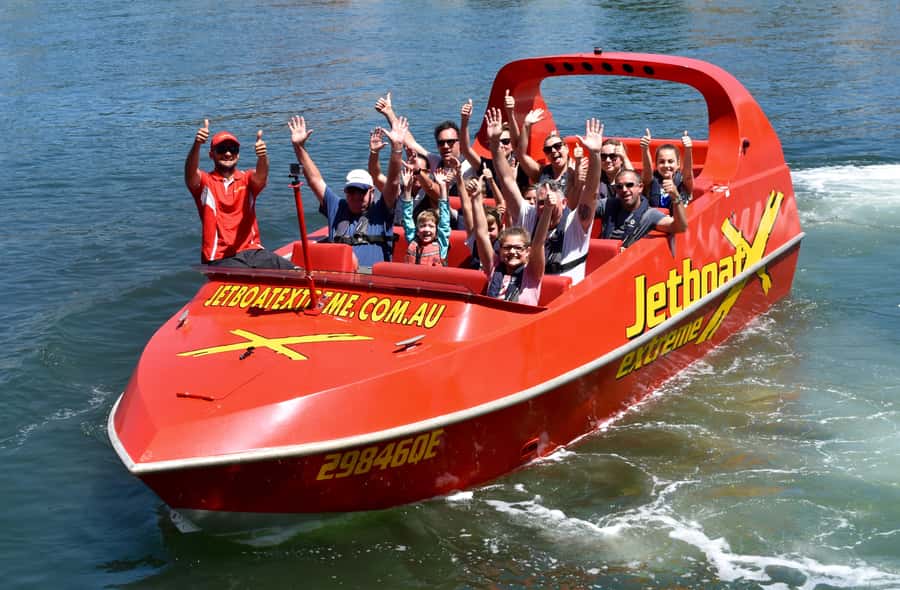 Gold Coast: 55-Minute Extreme Jet Boat Ride - Drivers make a real difference to the 55 minutes