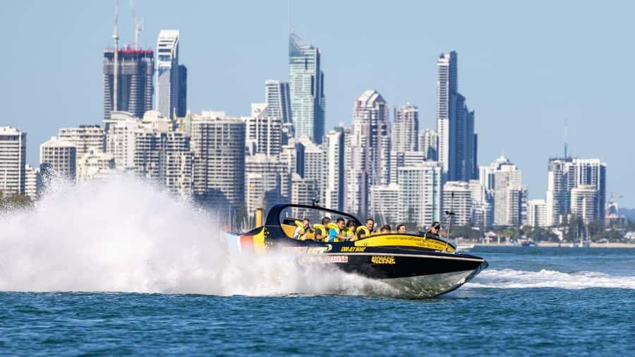 Gold Coast: Extreme Jet Boat Blast Ride - Starting at Cavill Avenue and Paradise Watersports
