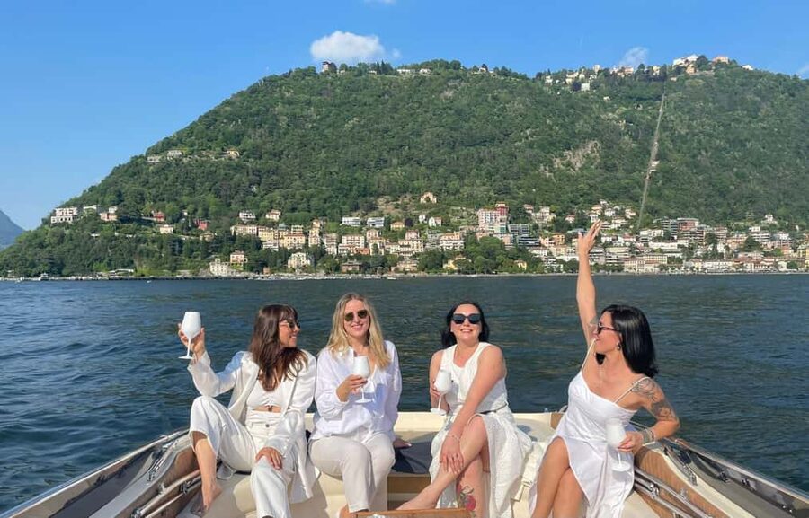 Grand Tour, on luxury speedboat at Lake Como - Why a private speedboat works so well on Lake Como